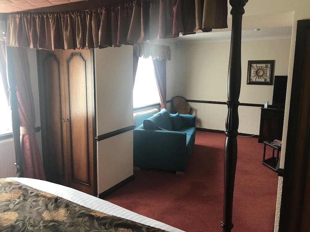 Best Western Rockingham Forest Hotel Corby Eksteriør billede