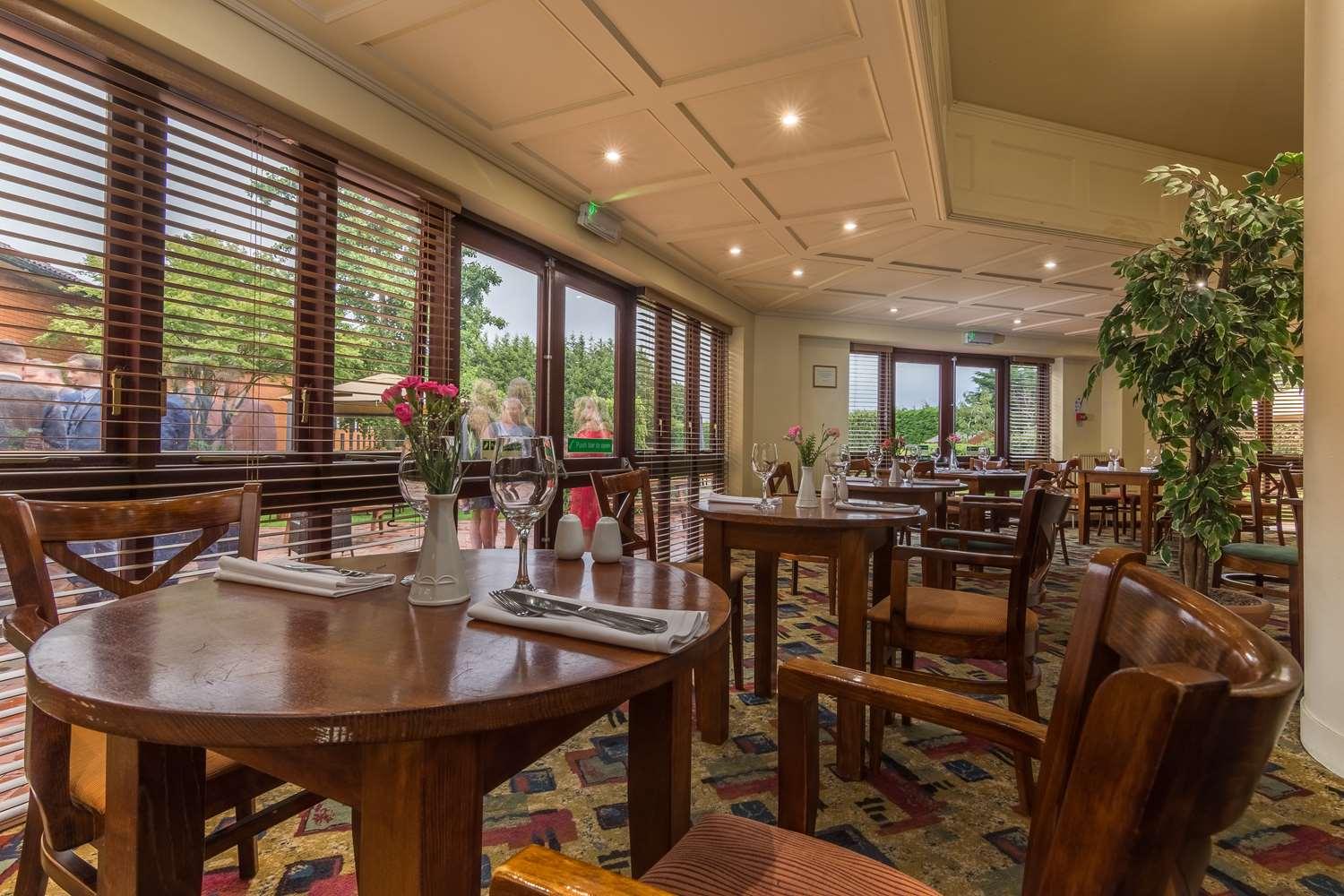 Best Western Rockingham Forest Hotel Corby Eksteriør billede