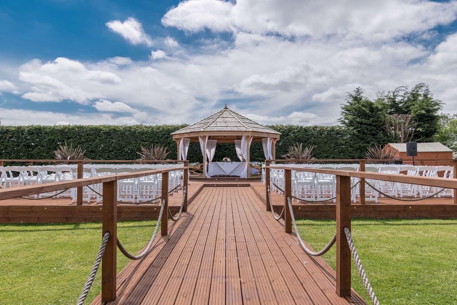 Best Western Rockingham Forest Hotel Corby Eksteriør billede