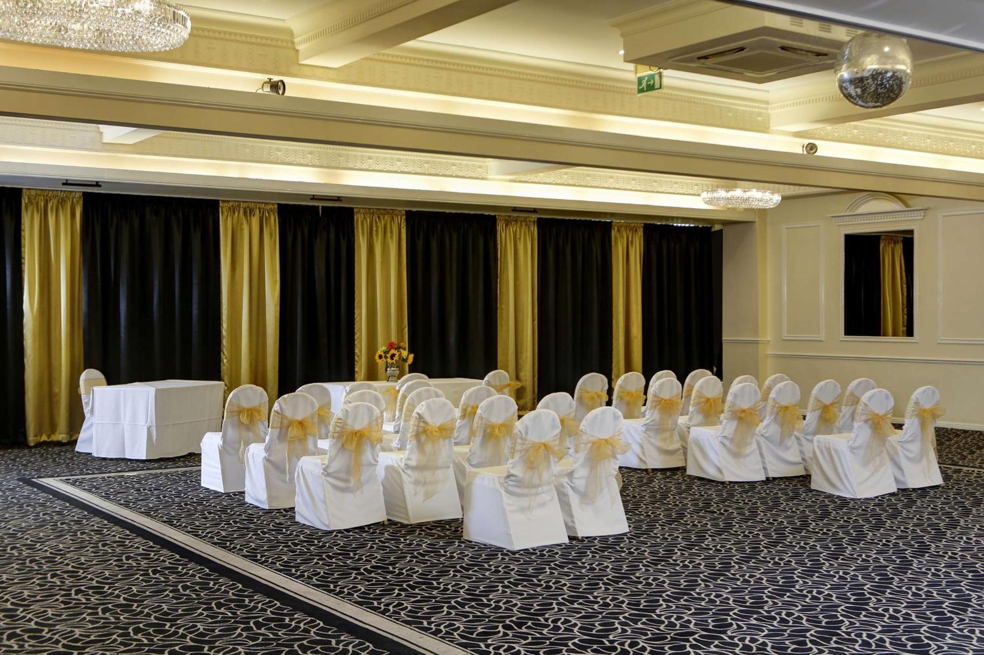 Best Western Rockingham Forest Hotel Corby Eksteriør billede