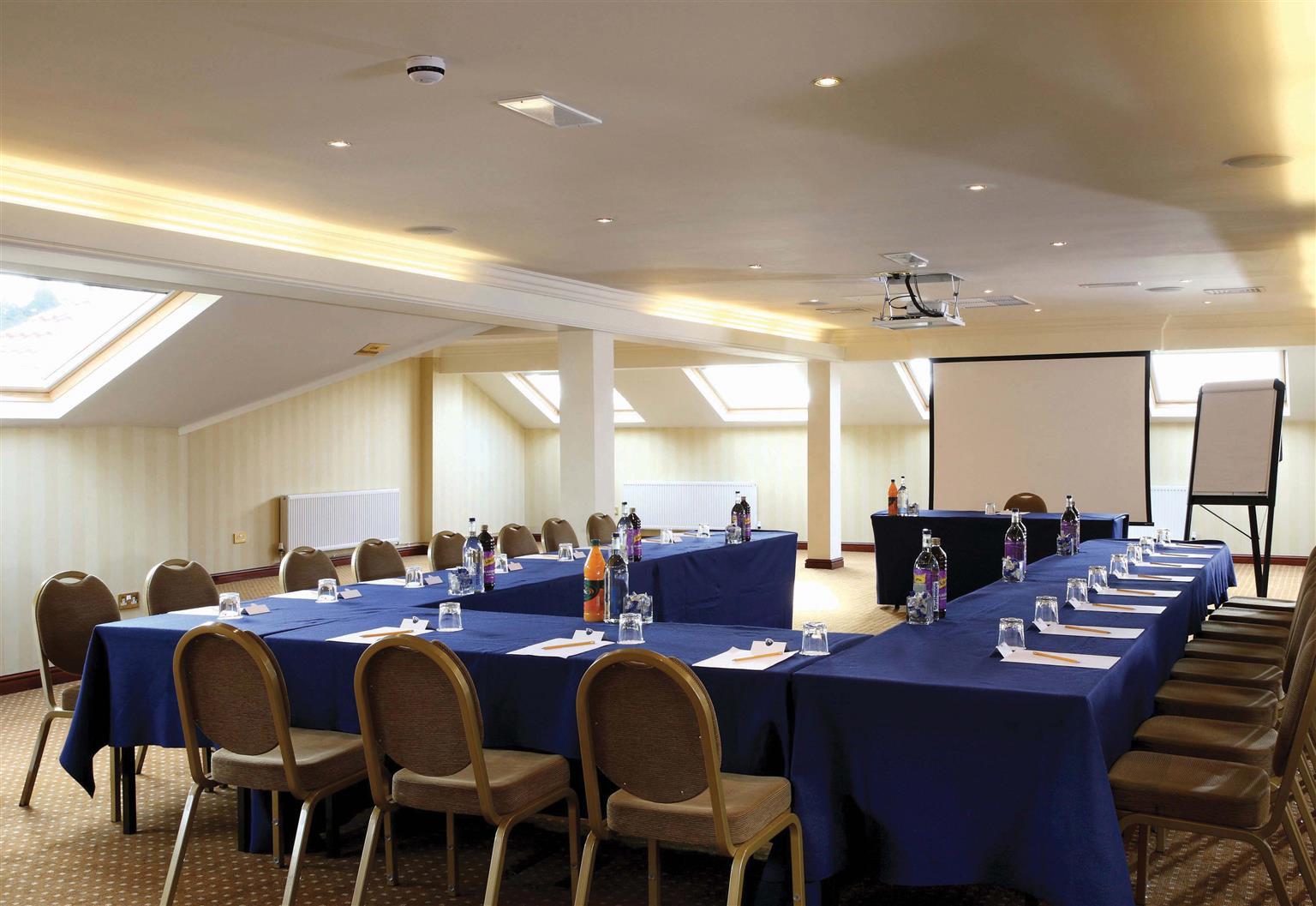 Best Western Rockingham Forest Hotel Corby Eksteriør billede